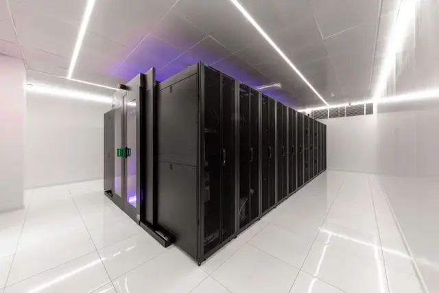Serveriruum, seadmestatiivid